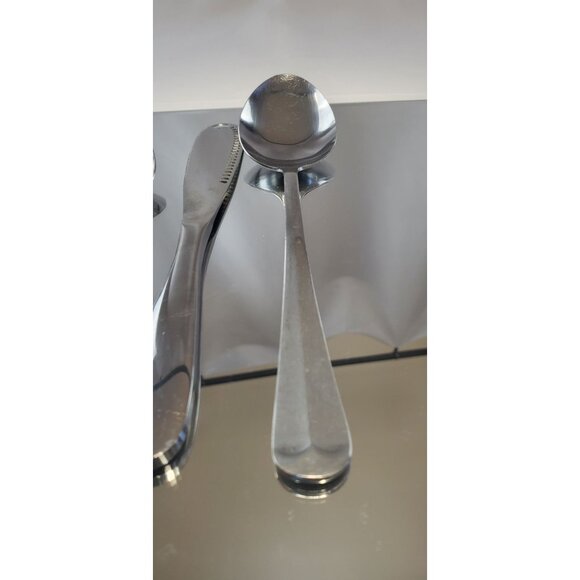 Rogers Co Stainless Korea Butter Table Spoons & Knives Silverware Flatware 4pcs - Picture 5 of 9